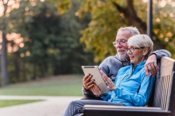 Ikaantyneet-ja-mielenterveys